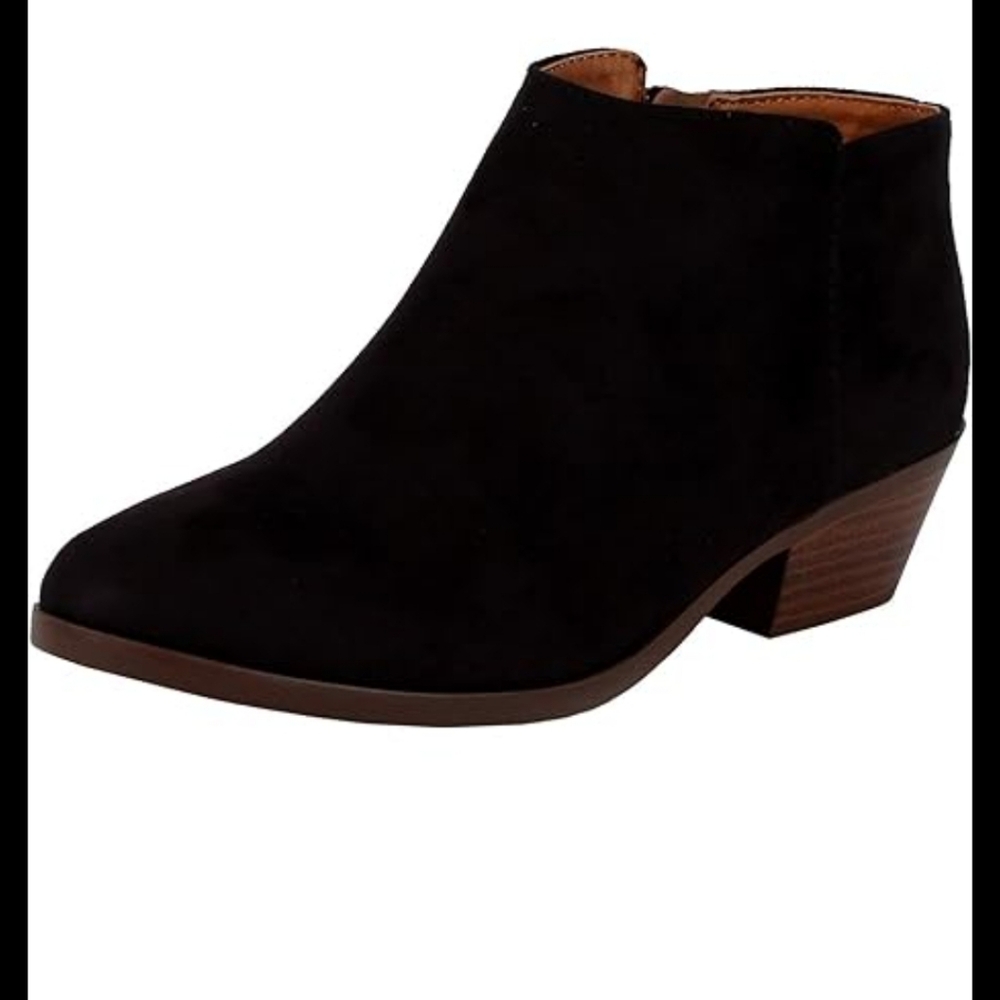 Ankle boots